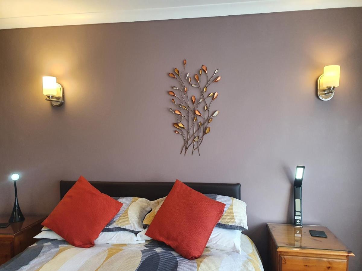 Penryn Guest House, Ensuite Rooms, Free Parking And Free Wifi Stratford-upon-Avon Luaran gambar