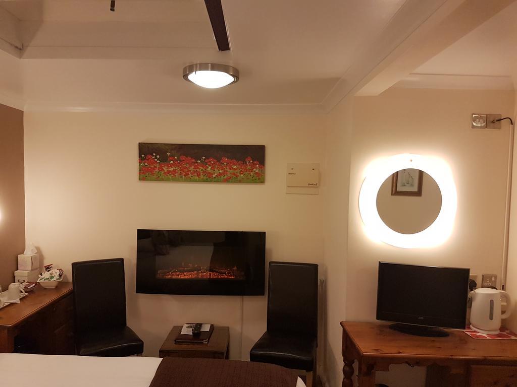 Penryn Guest House, Ensuite Rooms, Free Parking And Free Wifi Stratford-upon-Avon Luaran gambar