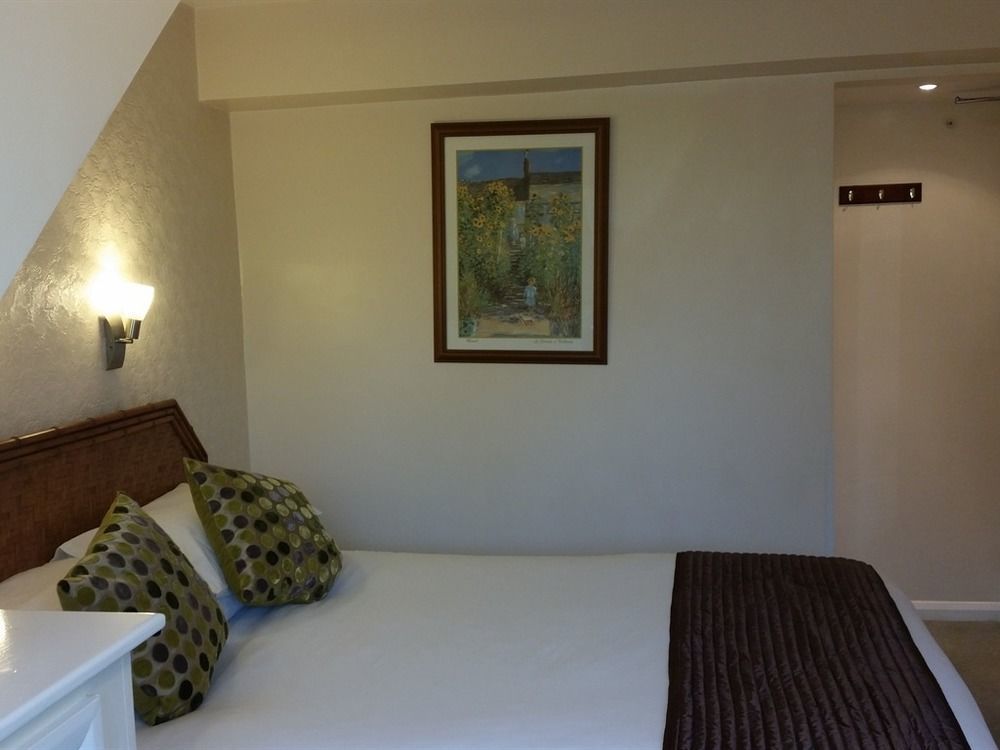 Penryn Guest House, Ensuite Rooms, Free Parking And Free Wifi Stratford-upon-Avon Luaran gambar