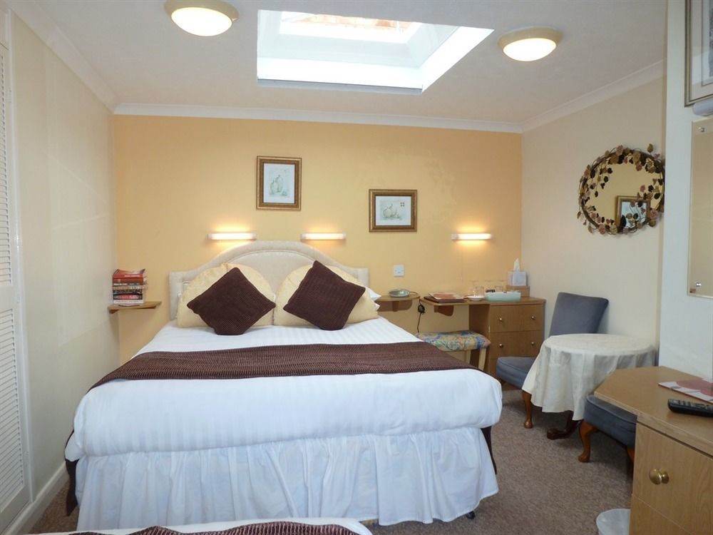 Penryn Guest House, Ensuite Rooms, Free Parking And Free Wifi Stratford-upon-Avon Luaran gambar