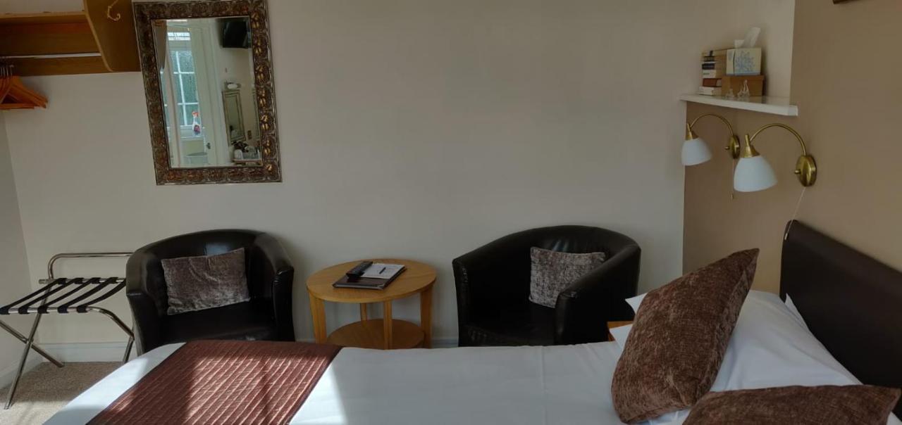 Penryn Guest House, Ensuite Rooms, Free Parking And Free Wifi Stratford-upon-Avon Luaran gambar