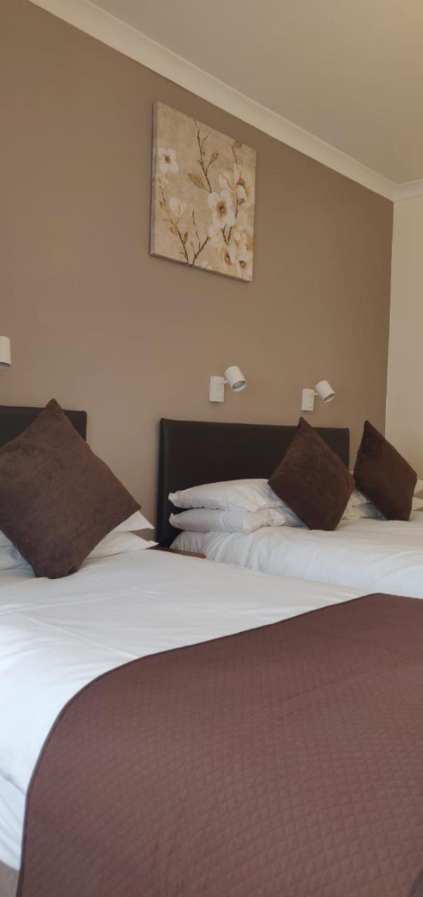 Penryn Guest House, Ensuite Rooms, Free Parking And Free Wifi Stratford-upon-Avon Luaran gambar