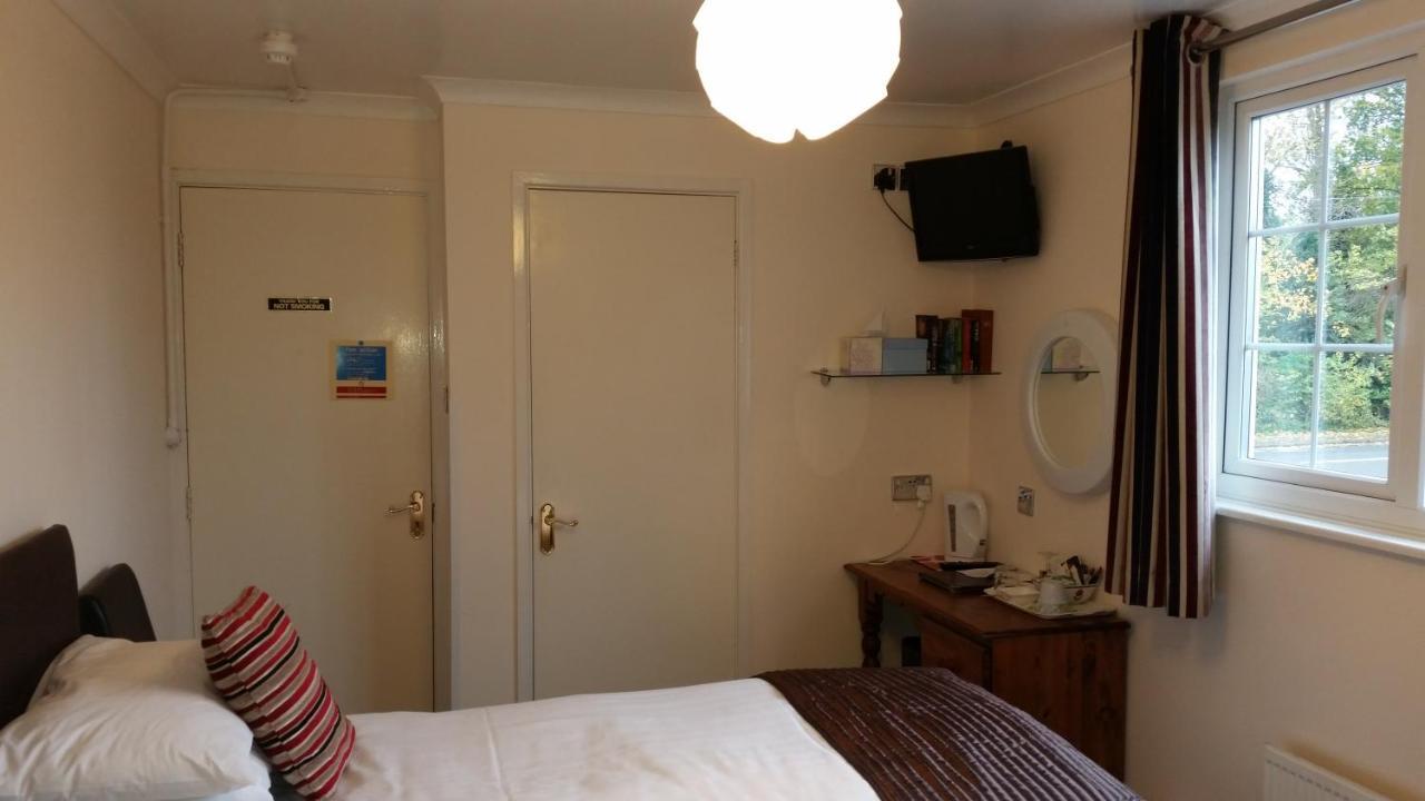 Penryn Guest House, Ensuite Rooms, Free Parking And Free Wifi Stratford-upon-Avon Bilik gambar